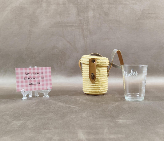 Verre de cure Vichy avec étui Verre de curiste gradué Thermalisme