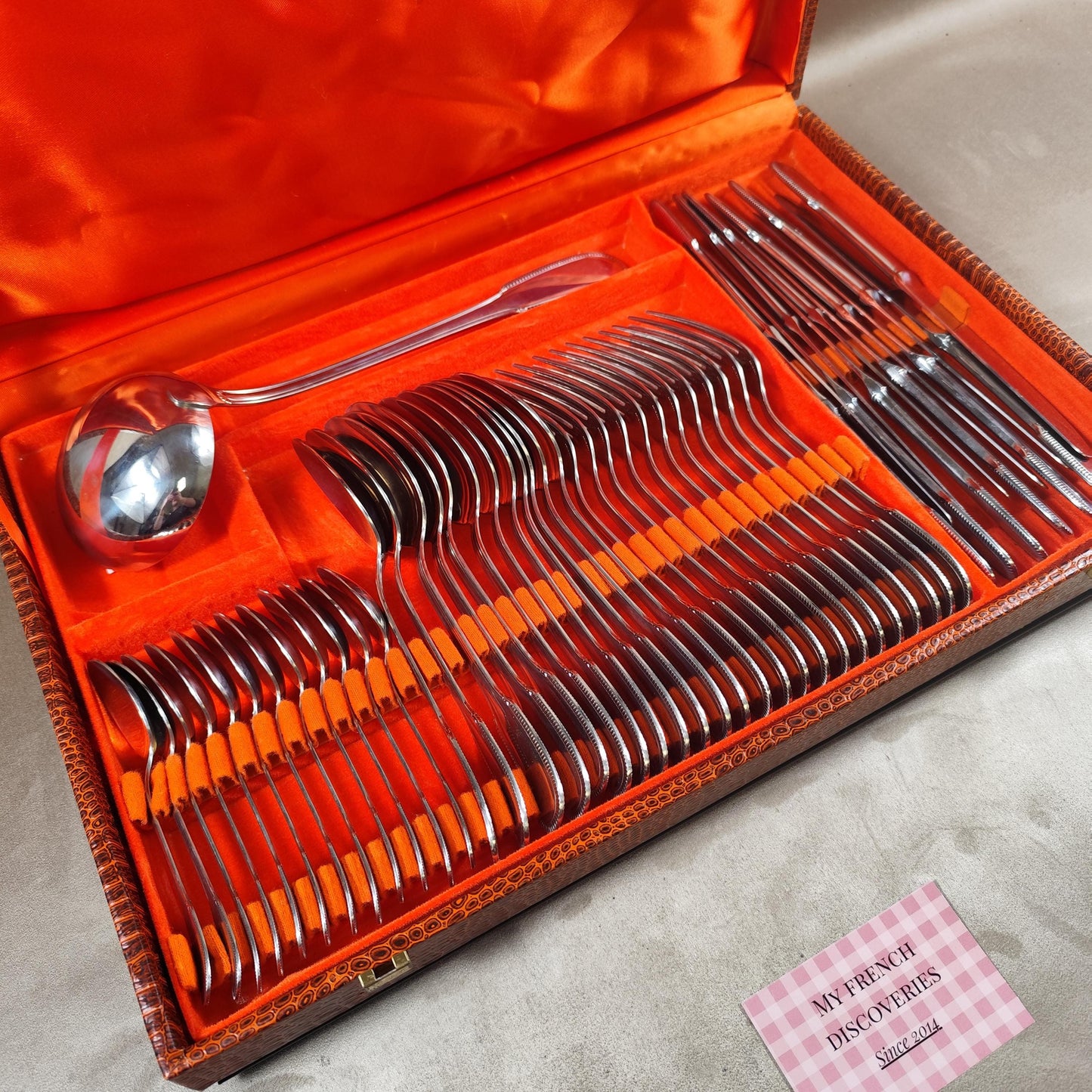 Ménagère Jean Couzon 49 pièces en inox Service de table complet 12 personnes