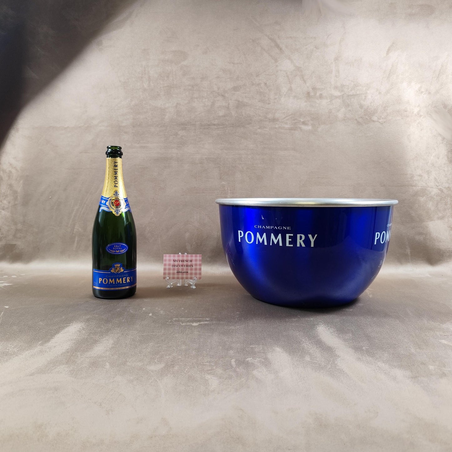 Grand seau à champagne Pommery aluminium bleu Vasque rafraîchisseur XXL