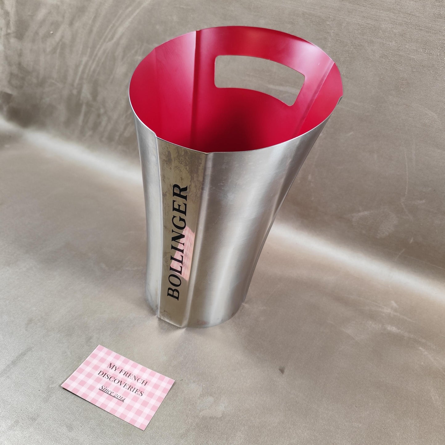 Seau à champagne Bollinger en aluminium Intérieur rouge Rafraîchisseur bouteille