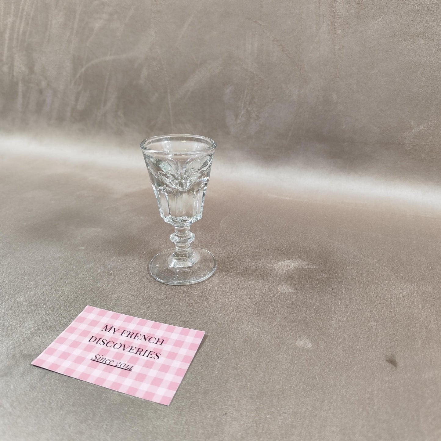 Verre du patron trompeur en verre Verre à liqueur truqué Bar vintage