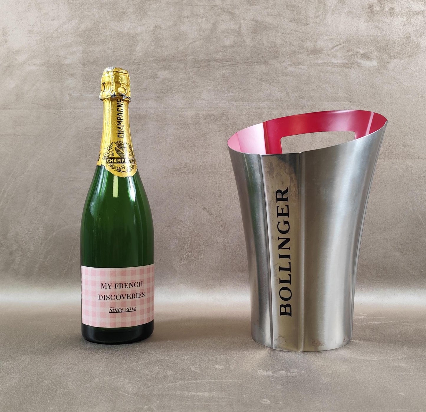 Seau à champagne Bollinger en aluminium Intérieur rouge Rafraîchisseur bouteille