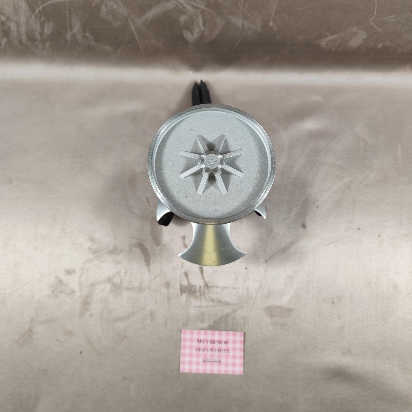 Support à champagne Veuve Clicquot en aluminium Porte 3 coupes Design bar