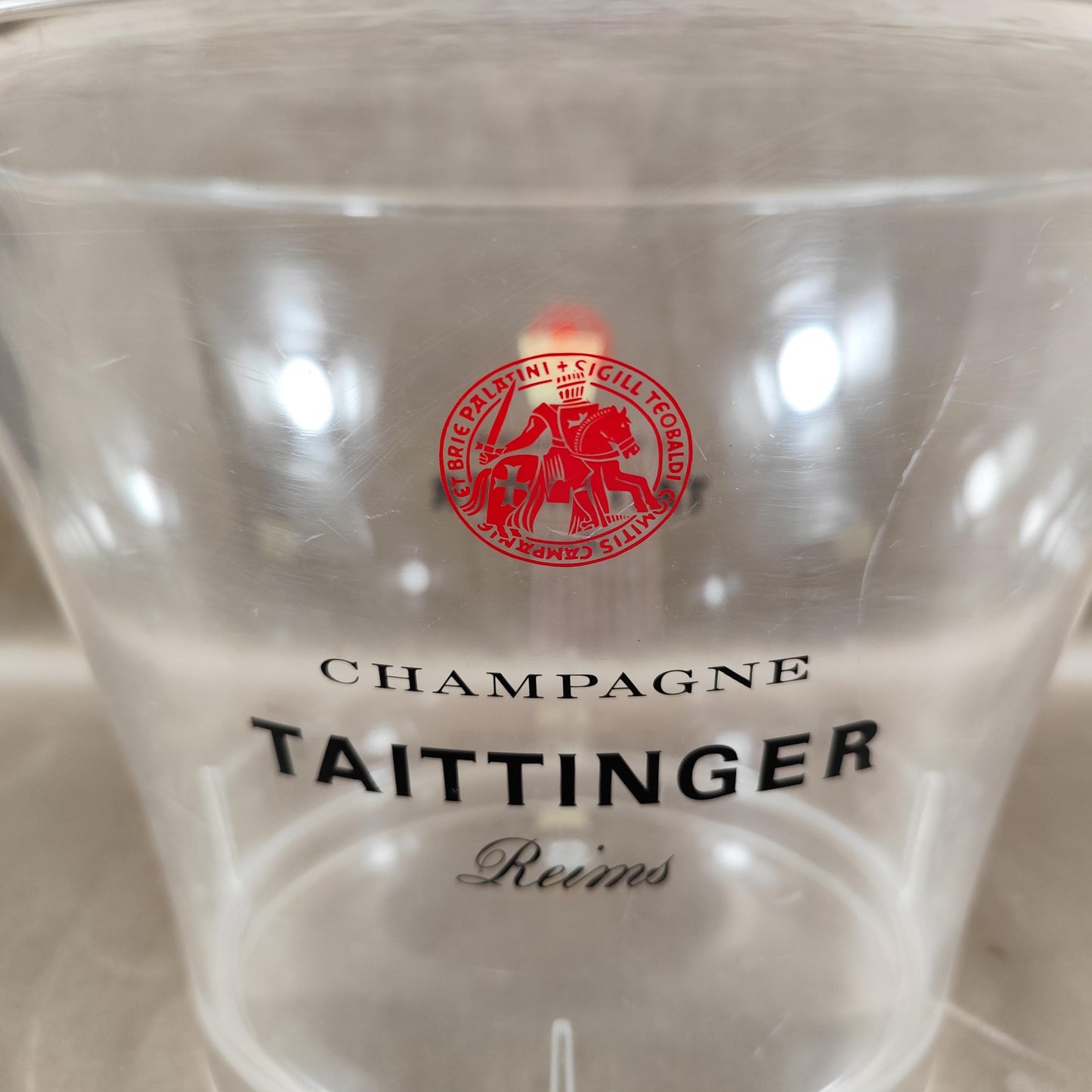 Vasque à champagne Taittinger en plastique Grand modèle 36 cm Seau à bouteilles