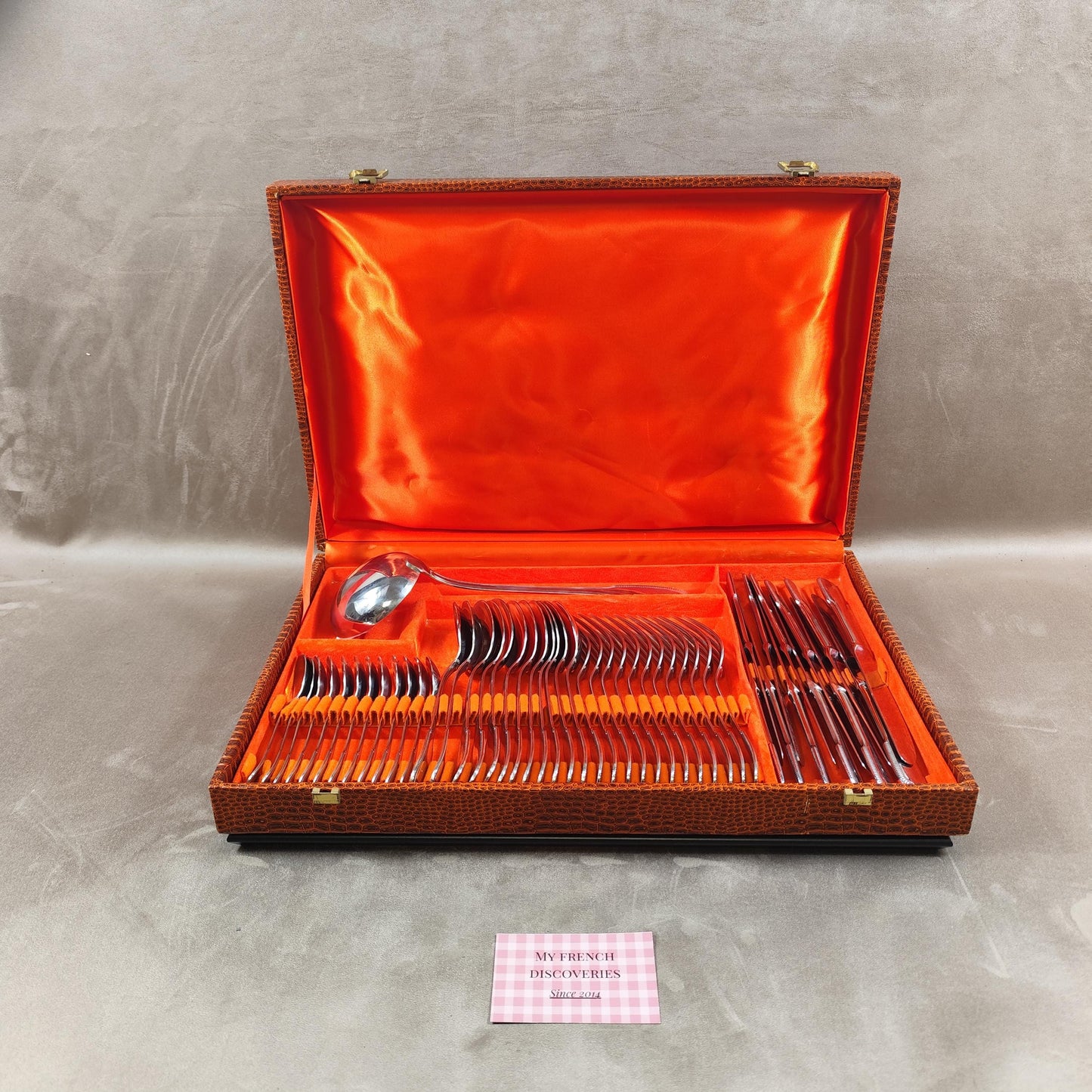 Ménagère Jean Couzon 49 pièces en inox Service de table complet 12 personnes