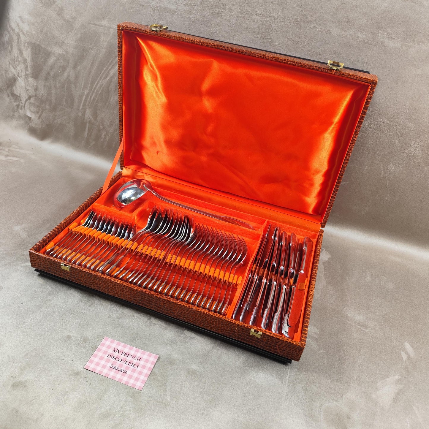 Ménagère Jean Couzon 49 pièces en inox Service de table complet 12 personnes