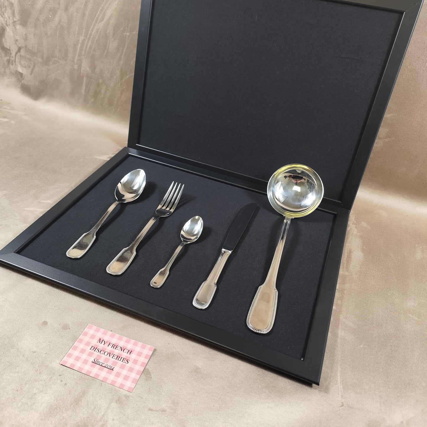 Ménagère Jean Couzon 49 pièces en inox Service de table complet 12 personnes