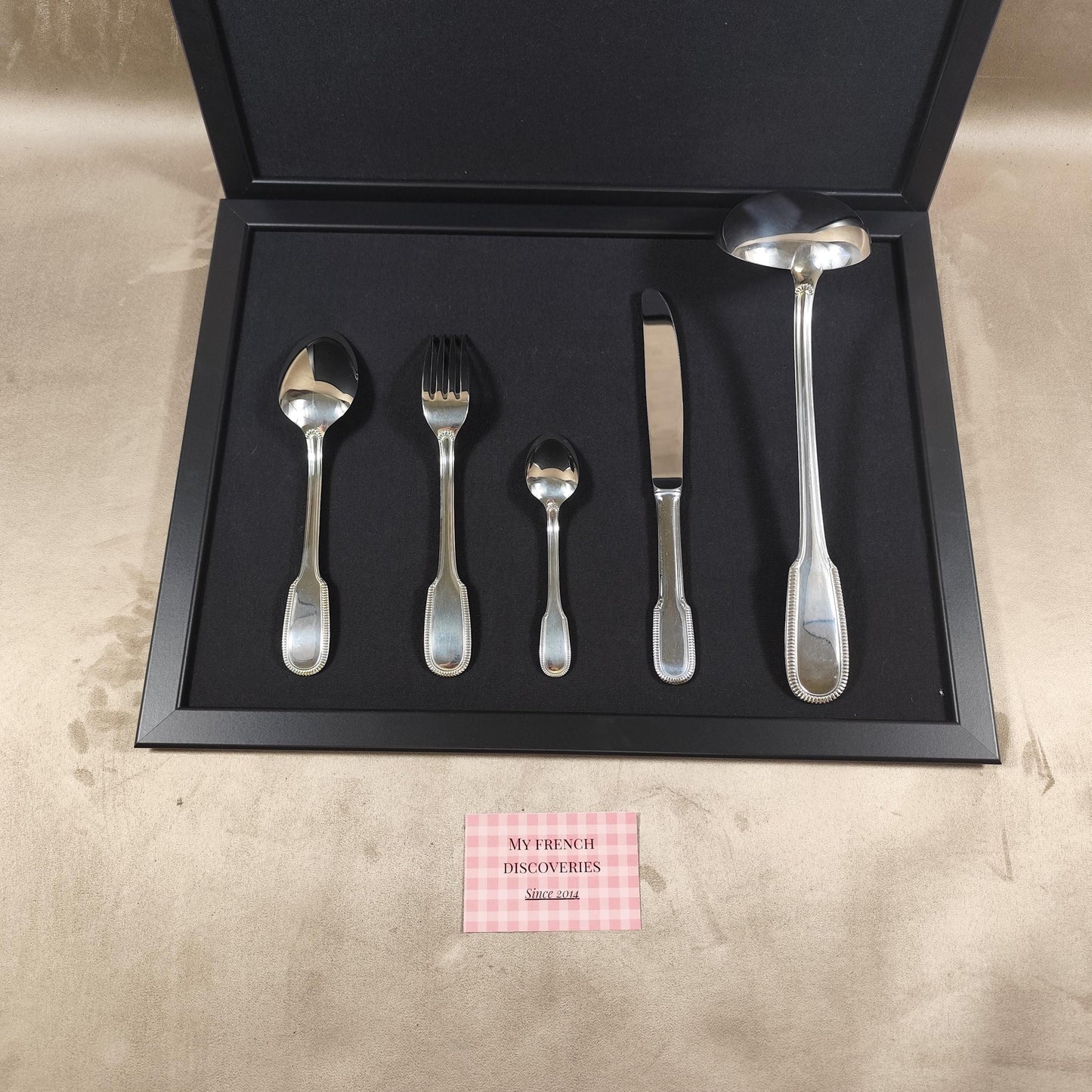 Ménagère Jean Couzon 49 pièces en inox Service de table complet 12 personnes
