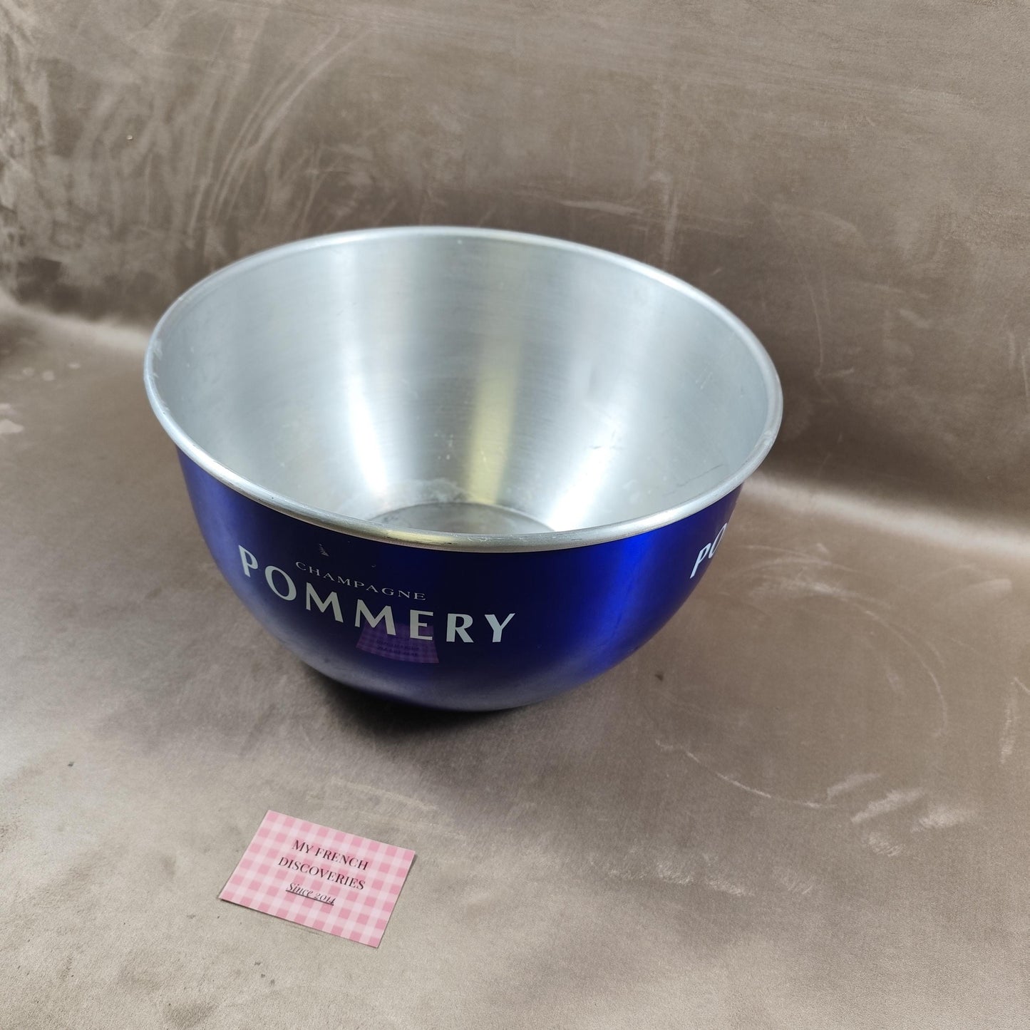 Grand seau à champagne Pommery aluminium bleu Vasque rafraîchisseur XXL