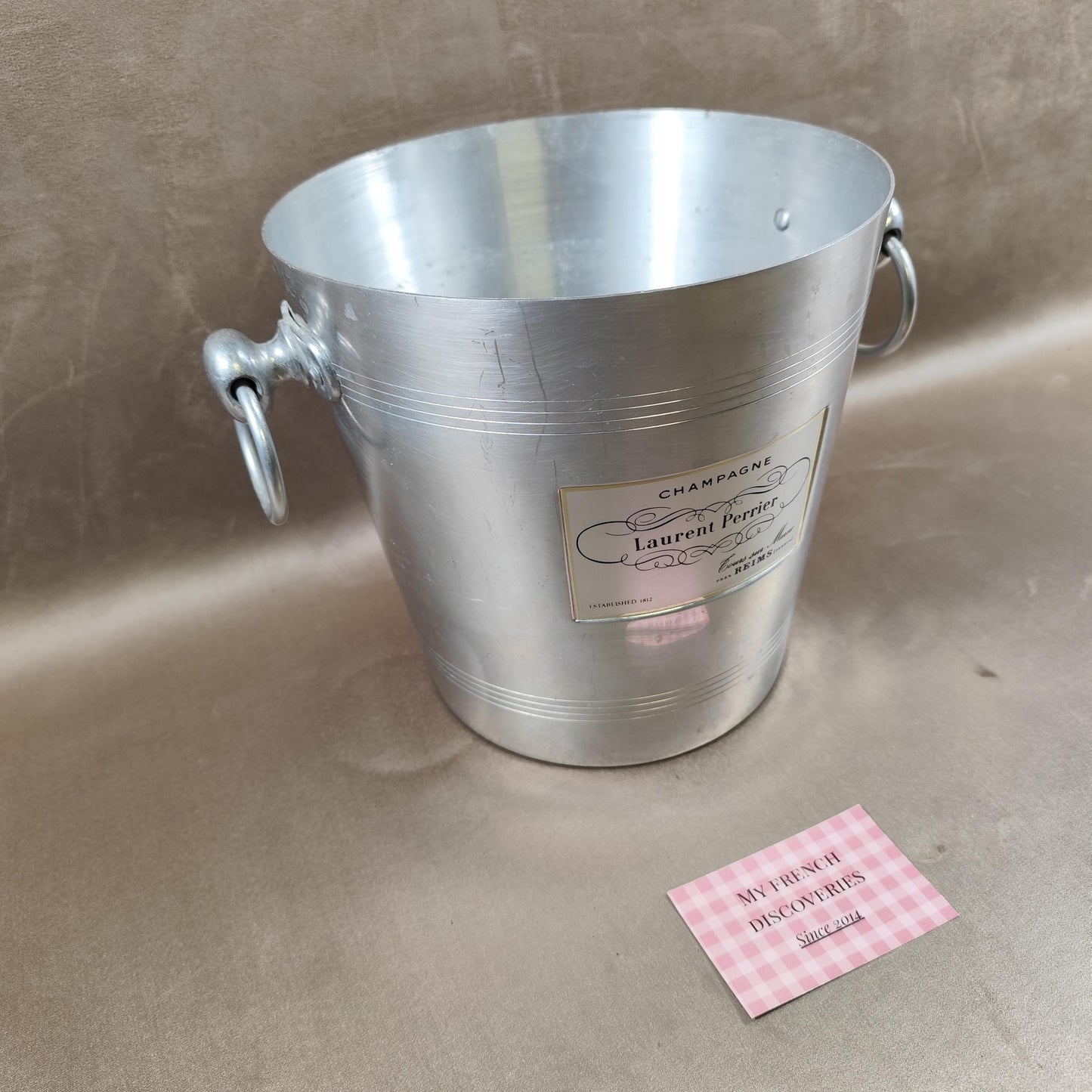 Seau à champagne Laurent Perrier en aluminium Rafraîchisseur vintage Reims